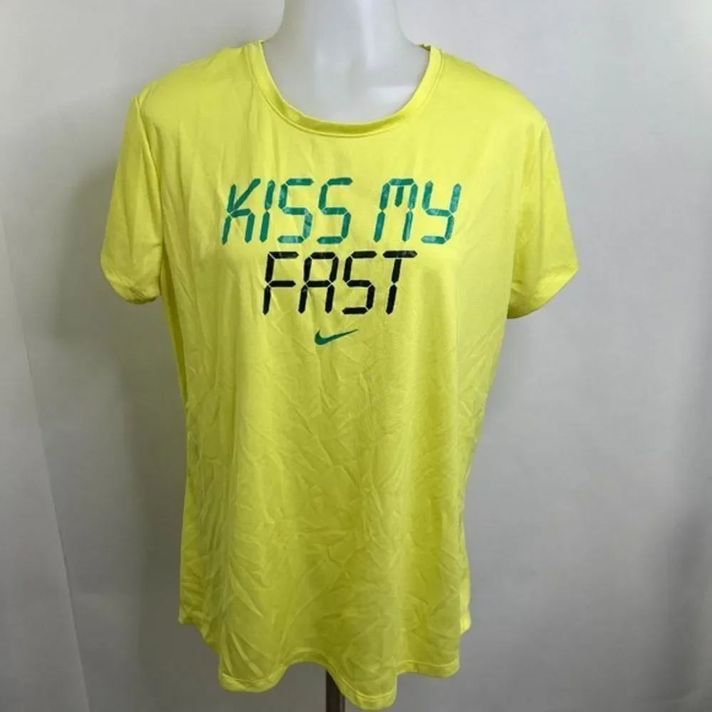 Nike Tee XL Neon Yellow Kiss My Fast Bright Short Sleeve T Shirt Dri Fit Used. s